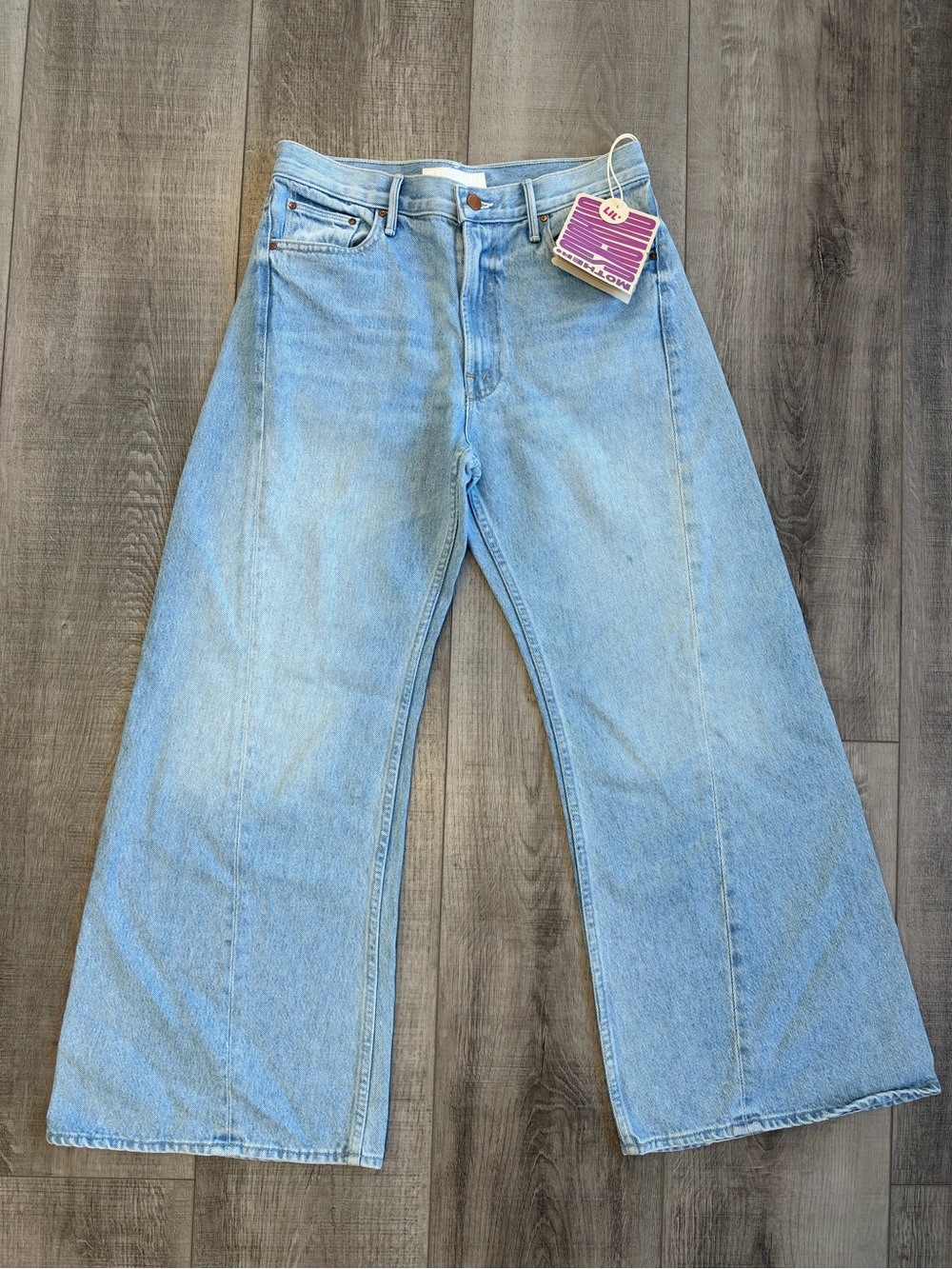 Light Blue Wide-Leg Women's Jeans